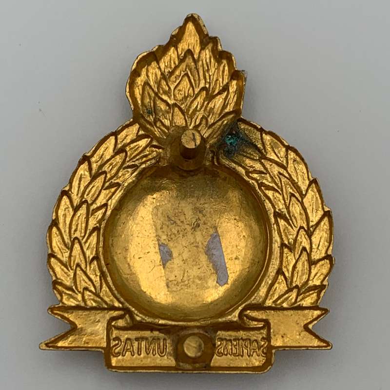 BOP Engineers Bi-Metal Enamel Cap Badge