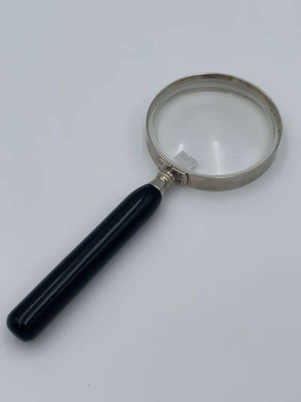 Magnifying Glass with Black Handle