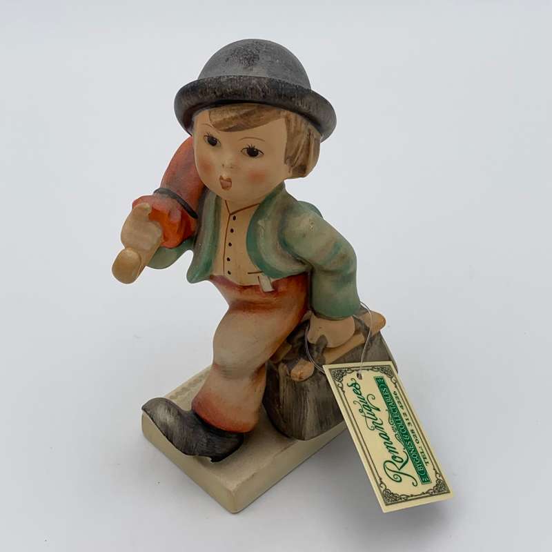 Hummel "Merry Wanderer" Figurine
