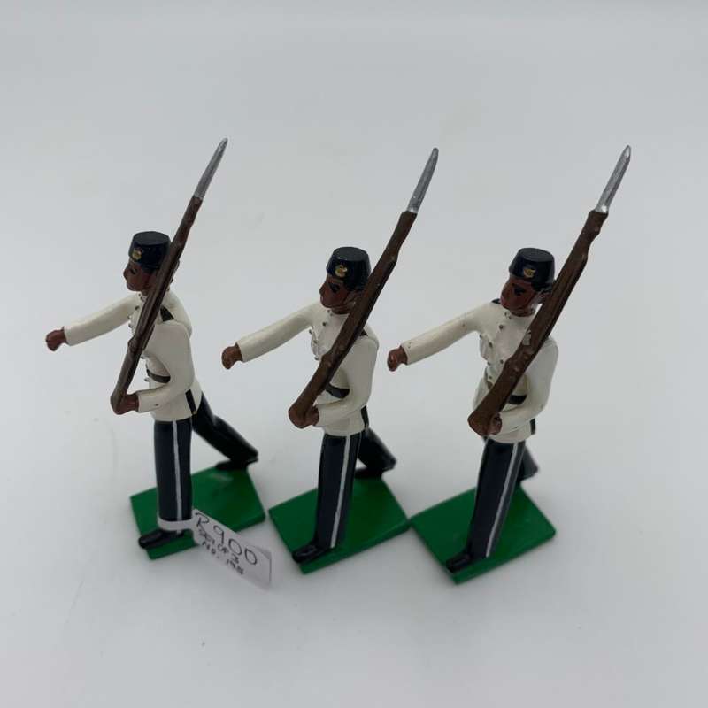 Britain's- Gurkha Marching (Coronation) set of 3