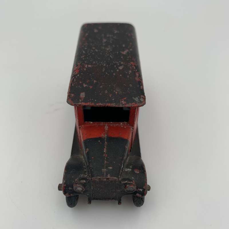 Dinky Toy Royal Mail Van No.346 (1938-47)