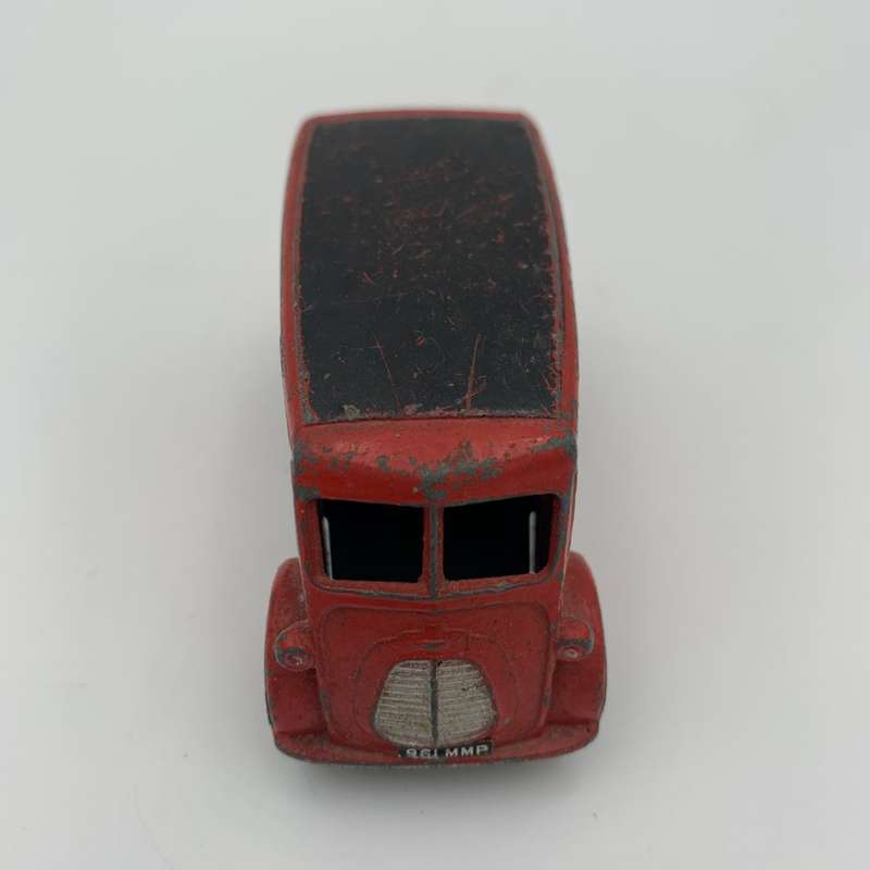 Dinky Toy Royal Mail Morris J Van No.260 (1955-61)