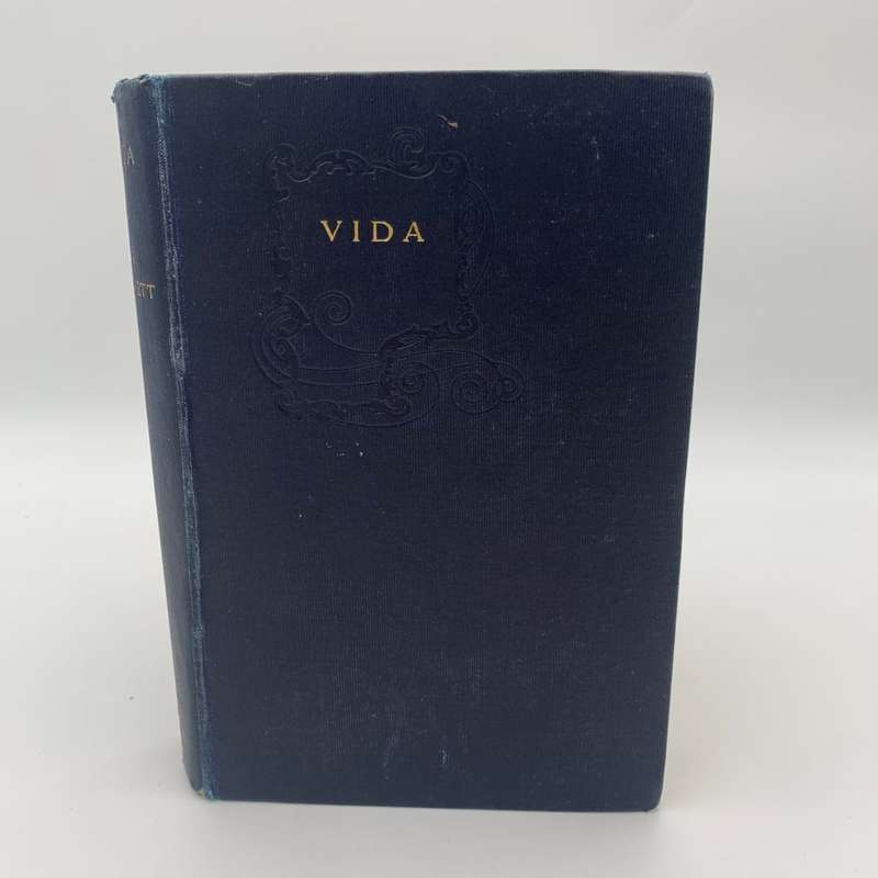 S.R Crockett "Vida"