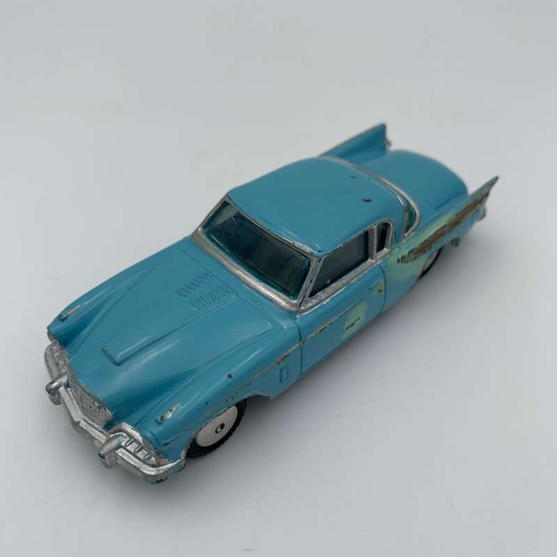 Studebaker Golden Hawk 1958-60 No.211