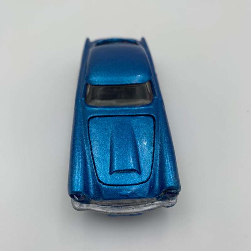 Aston Martin DB4 (repainted) 1960-62 No.218