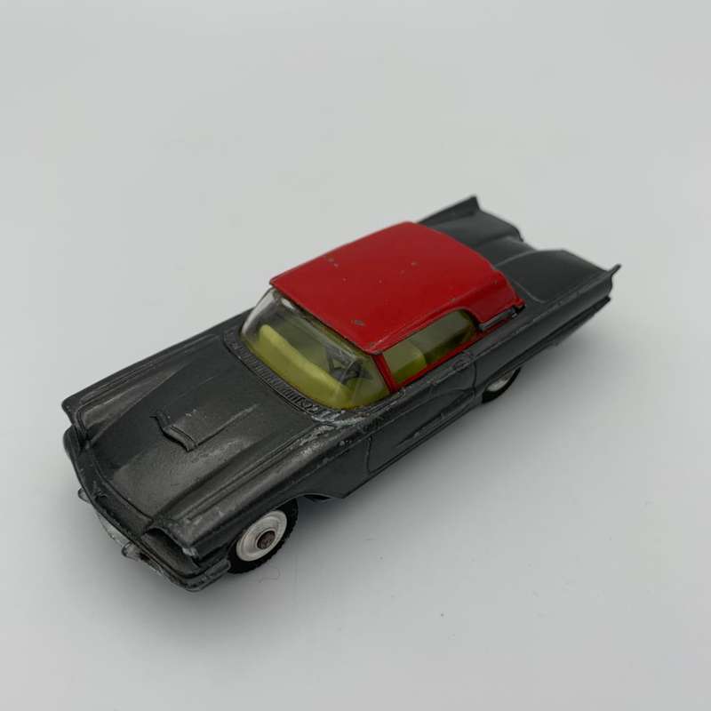 Ford Thunderbird Hardtop 1962-64 No.214s