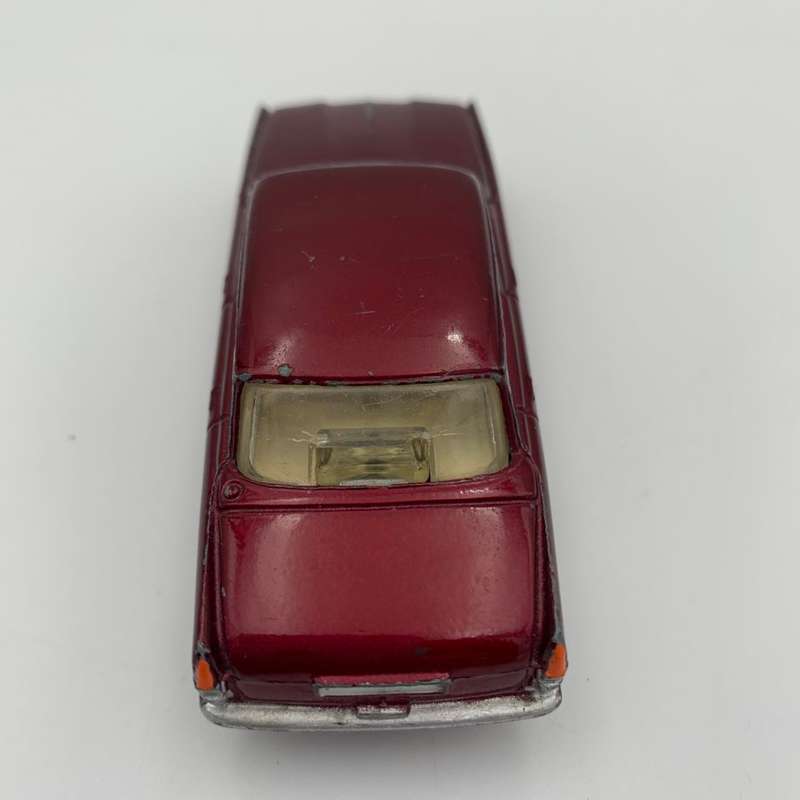 Rover 2000 1963-66 No.252