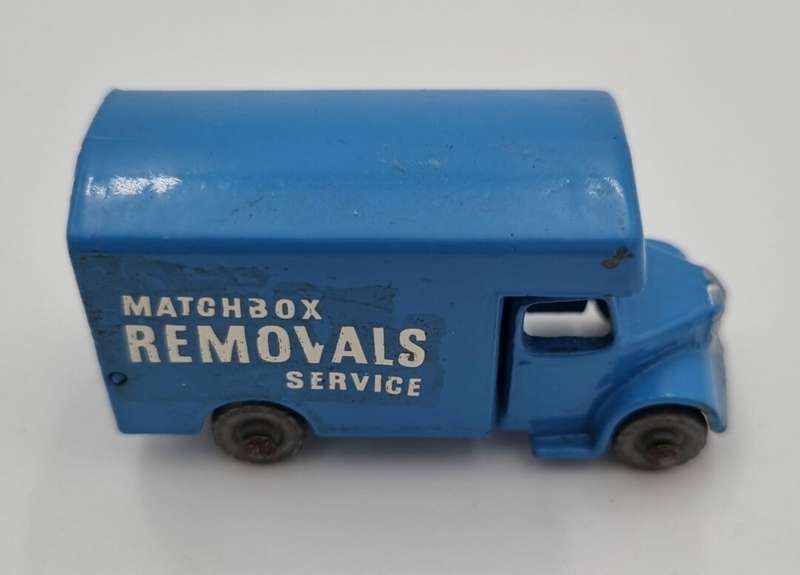 Bedford Removals Van (MB17a) 1955 Matchbox