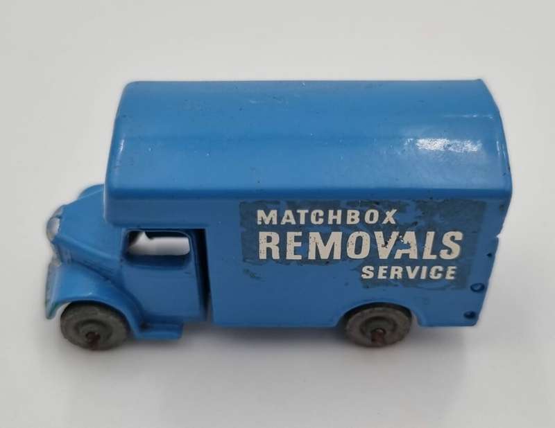 Bedford Removals Van (MB17a) 1955 Matchbox