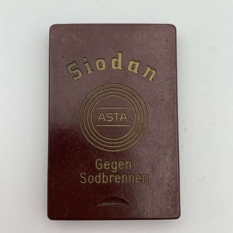 Bakelite "Siobhan Asta "