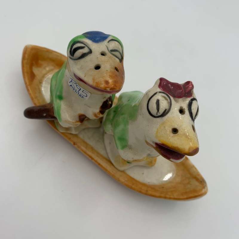 Frog Salt and Pepper Shakers