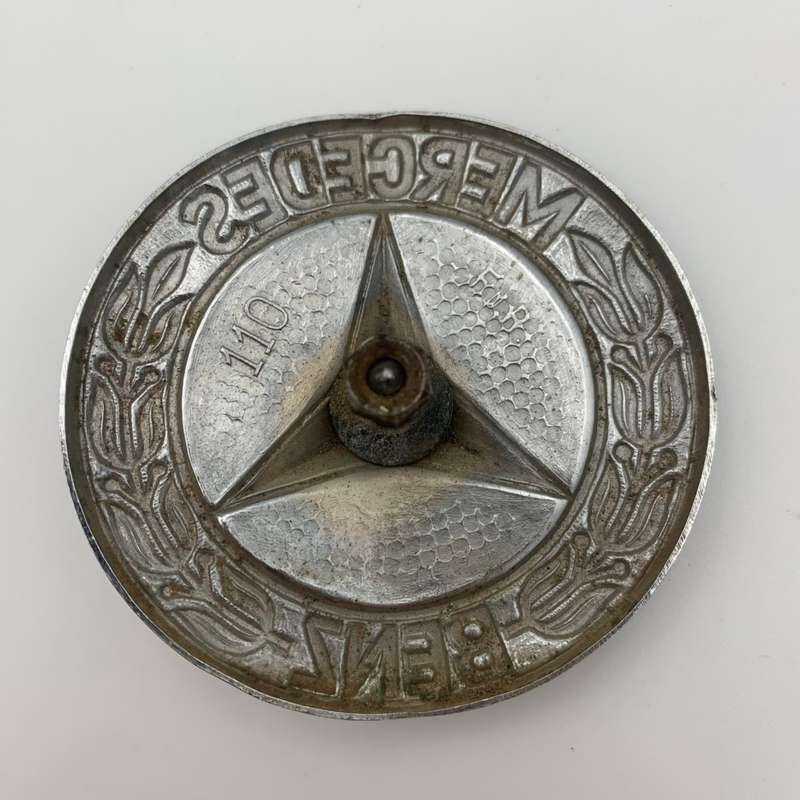 Mercedes Benz Grill Ornament