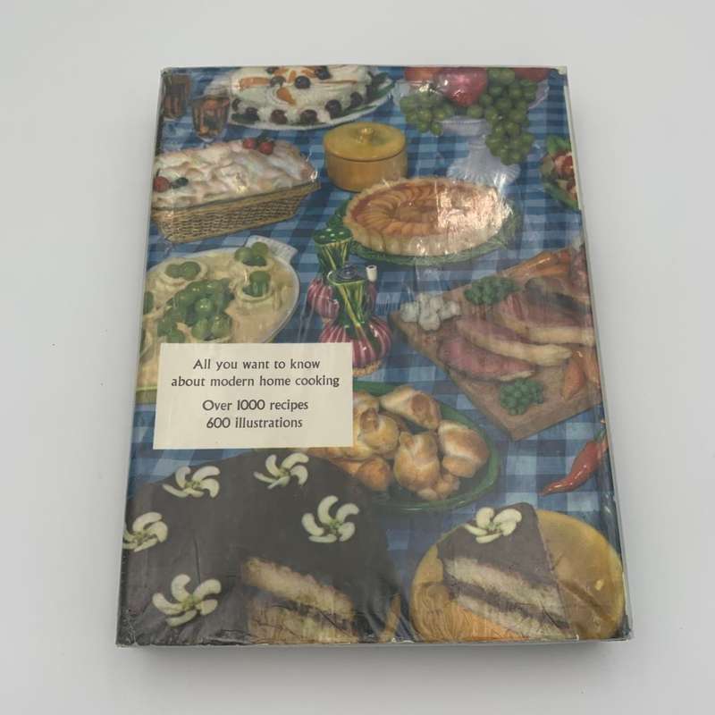 Marguerite Patten Cookery in Colour