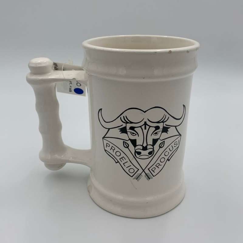 32 Batt Mug