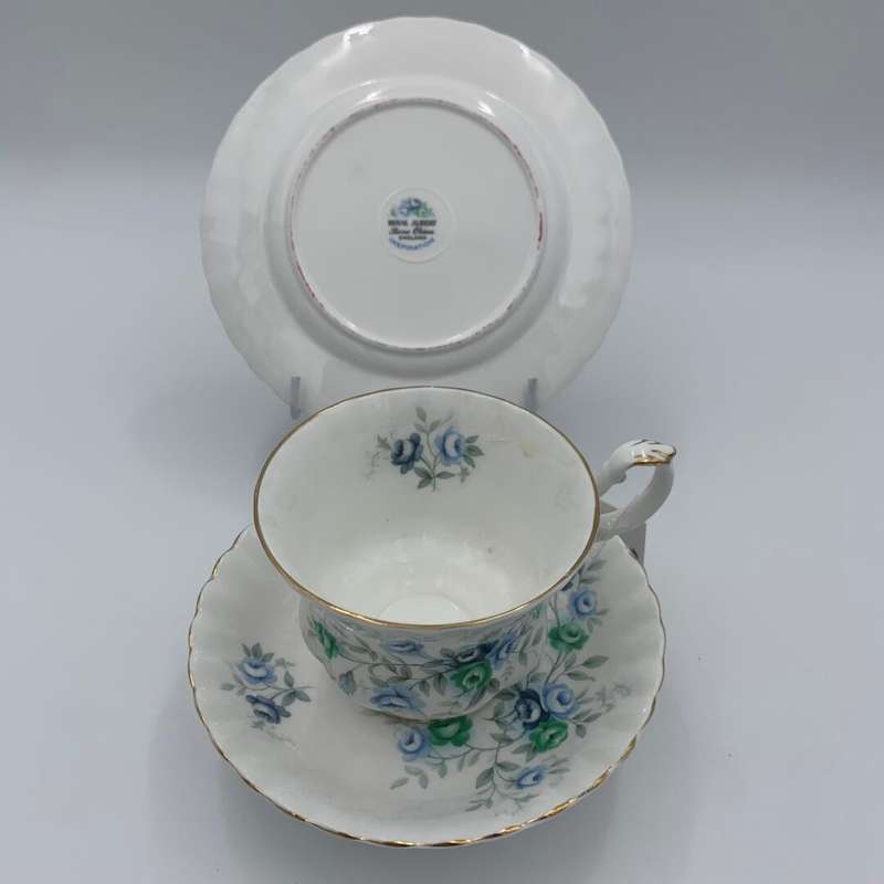 Royal Albert Inspiration Trio