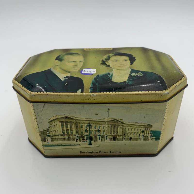 Buckingham Palace London Tin