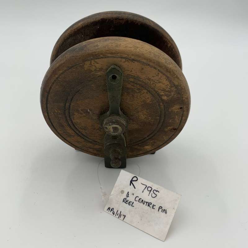 Centre Pin Reel 4"