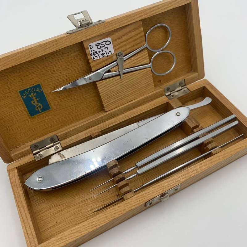 "Aesculap" Surgical Scalpel Set