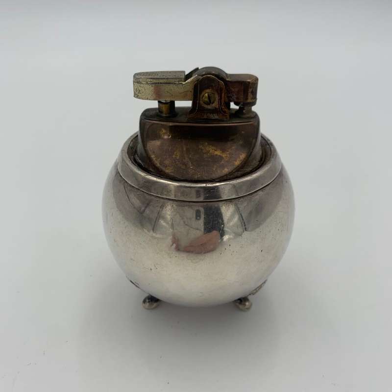 Round Silver Plated Table Lighter