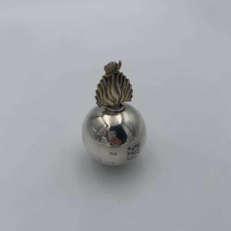 Silver Round Table Lighter