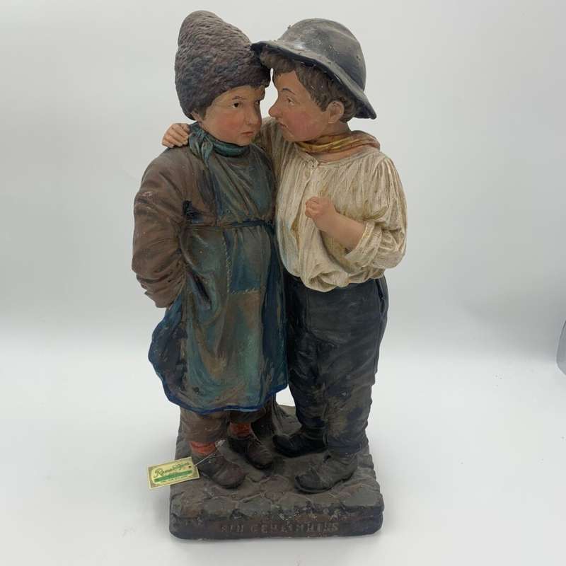 Figurine