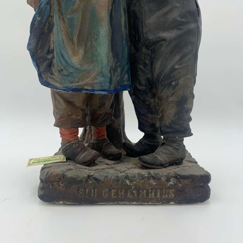 Figurine