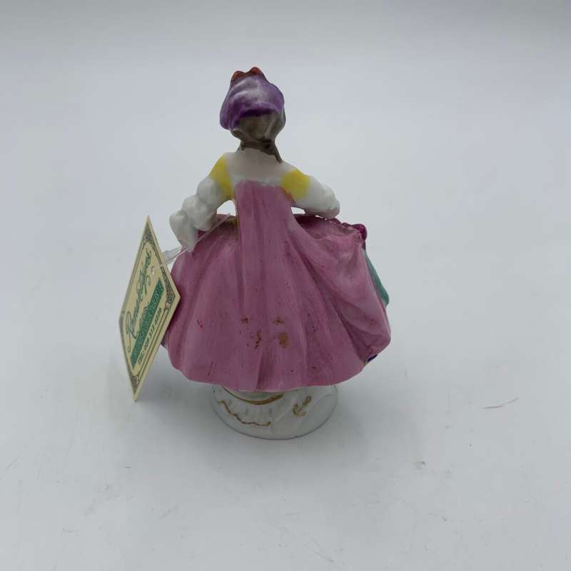Lady With Colourful Dress Figurine