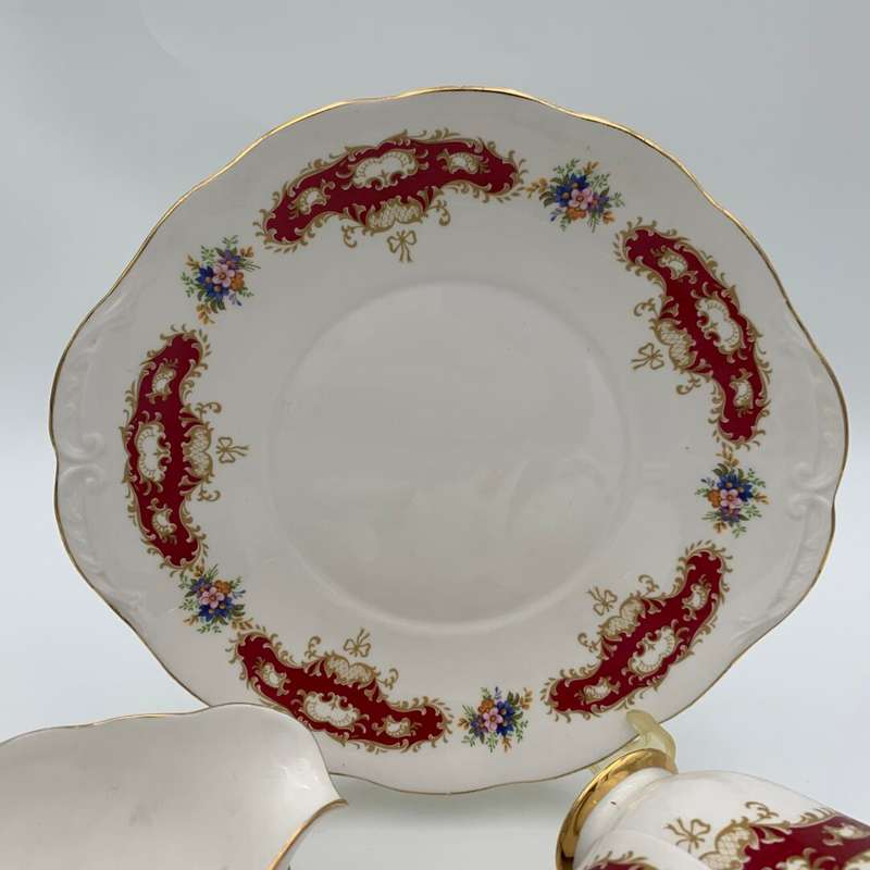 "Queen Anne" Set of 21