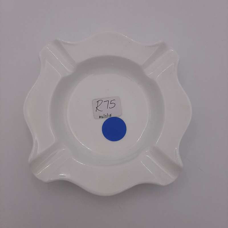 "Royal Albert" White Ash Tray