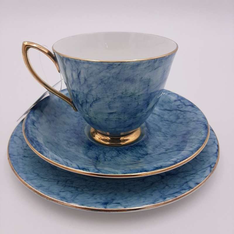 "Royal Albert" Gossamer Trio