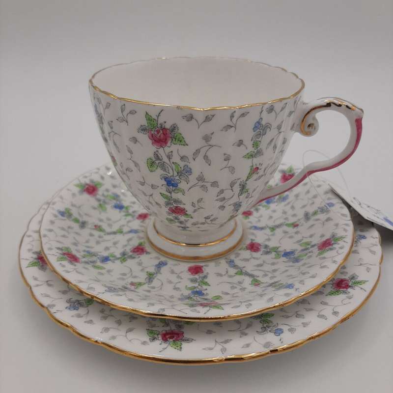 "Royal Grafton" Trio
