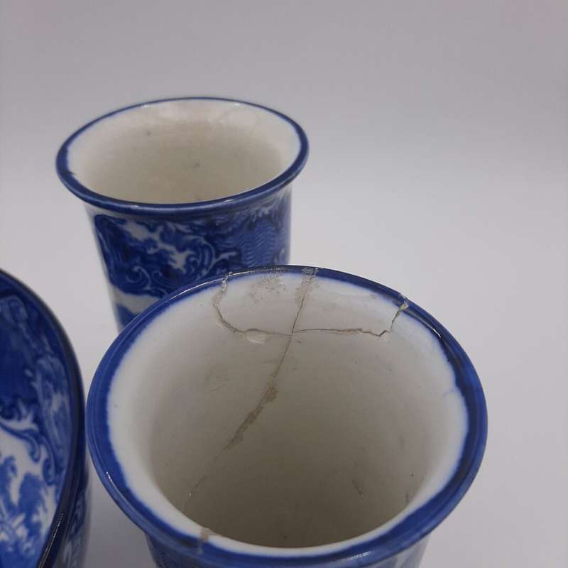 "Abbey" 1790 Bowl and Two Bud Vases