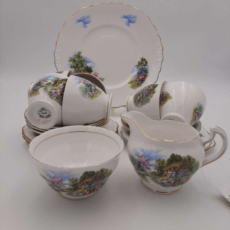 "Royal Vale" Set