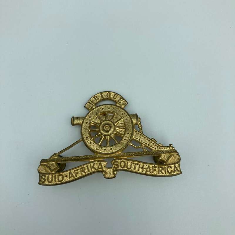 Artillery Gilt Metal Cap Badge