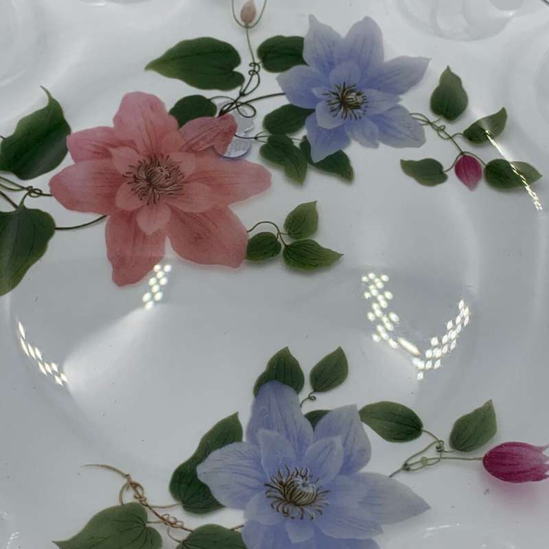 Clear Glass Plate with Flower Detail
