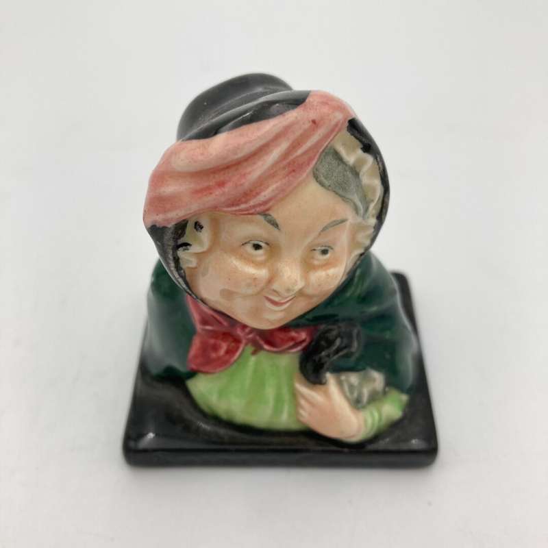 Royal Doulton "Sairy Gamp" Figurine