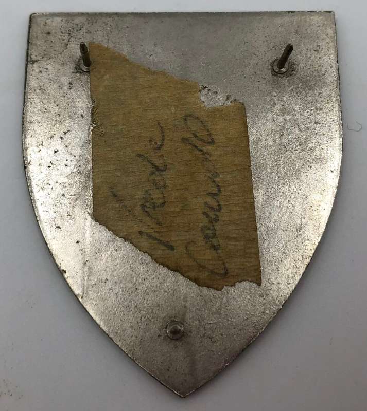 Vrede commando (right) metal shoulder flash