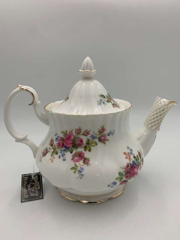 Royal Albert 'Moss Rose' Teapot