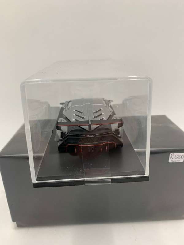 Kyosho Lamborghini Veneno Model Die Cast Car