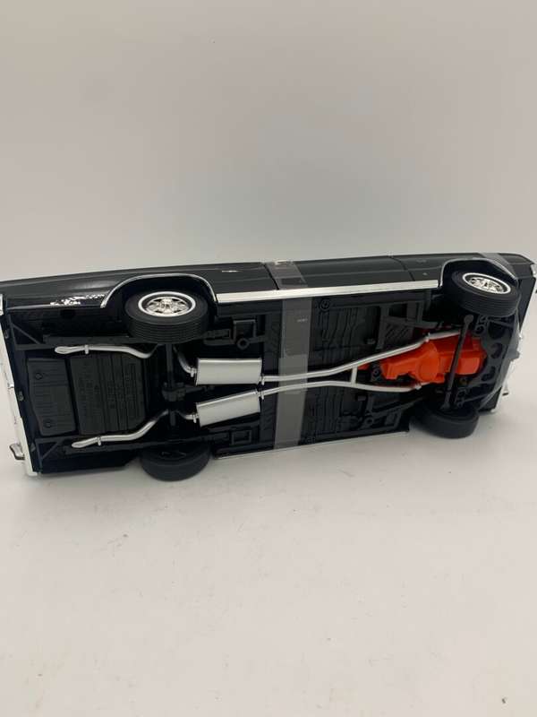Road Signature Dodge Charger (1966) Die Cast Model Car