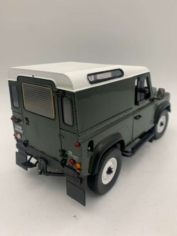 Universal Hobbies Land Rover Defender 90 Die Cast Model Car