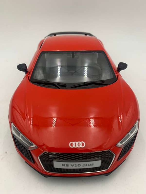Maisto Audi R8 V10 Plus Die Cast Model Car