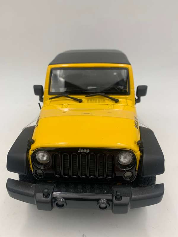 Maisto Jeep Wrangler (2014) Die Cast Model Car