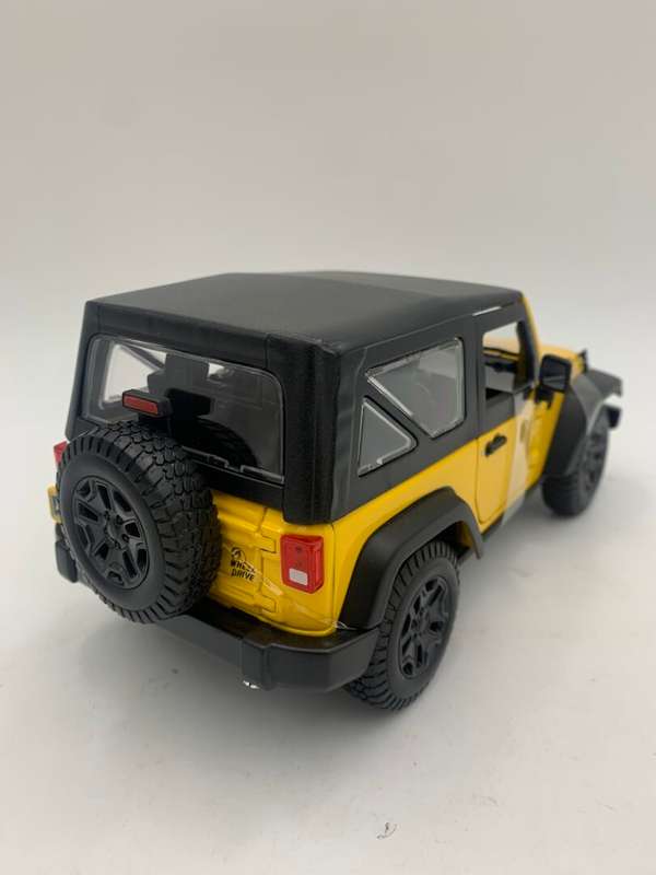 Maisto Jeep Wrangler (2014) Die Cast Model Car