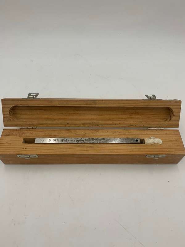 R Jung Of Heidelberg C Microtome Knife / Blade In Wooden Box