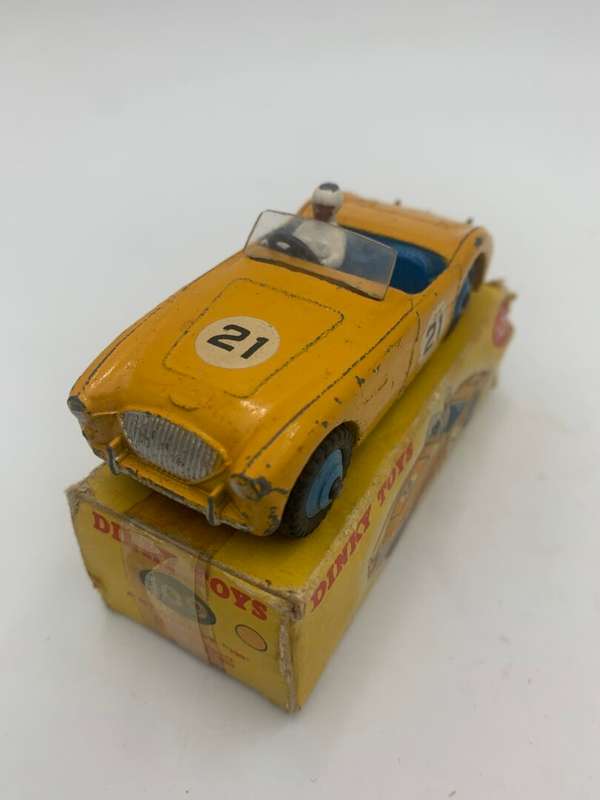 Dinky Toy Austin Healey 100 (1955-59)