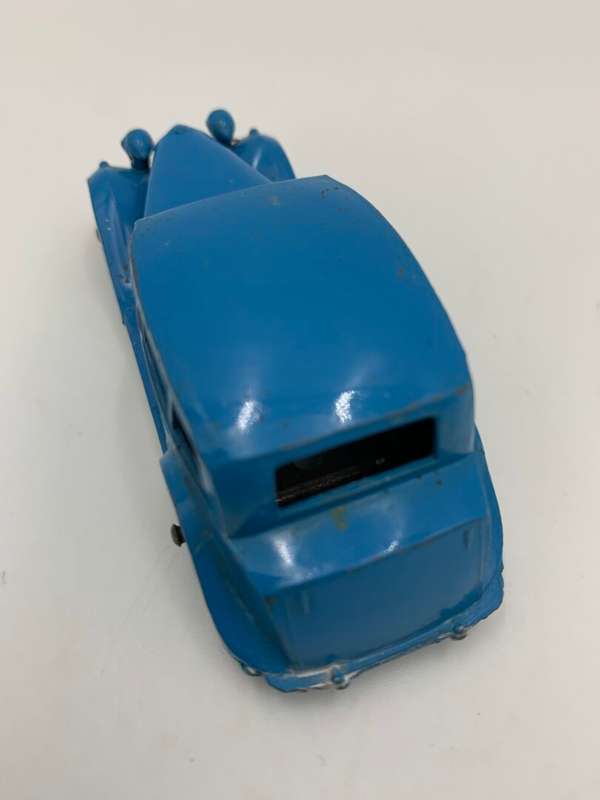 Dinky Toy Triumph 1800 Saloon (1949-54)