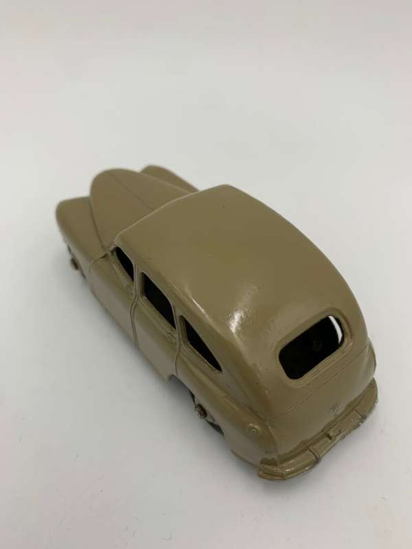 Dinky Toy Standard Vanguard (1949-54)