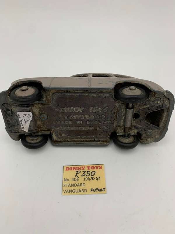 Dinky Toy Standard Vanguard (1948-49)