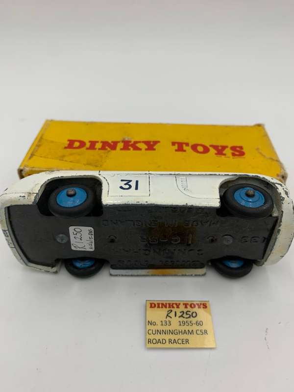 Dinky Toy Cunningham C5R Road Racer (1955-60)